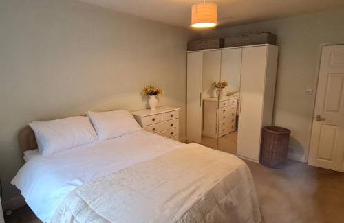 Stockport House | Shrigley cottage, quirky & quiet