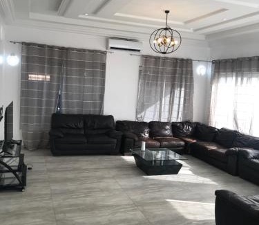 Agblangandan Apartment | Appartement meublé/Cotonou