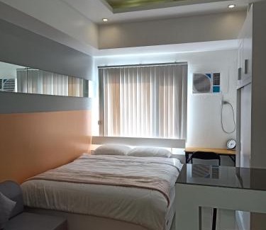 Valenzuela Apartment | Condo in Bel-Air, Makati