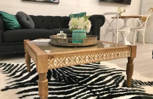 Rye House | Hamptons In Rye Green Cottage 3 Mins to Hot Springs!