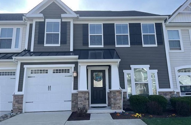 Coastal Club Resort Community! Luxury town house new for 2023 season.