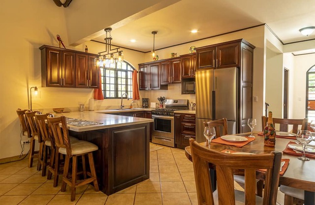 Villa Meilleur By Esterillos Hills 10 minutes away from the beach!!