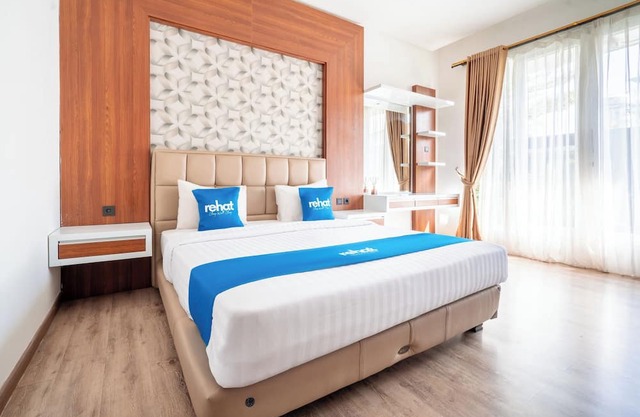 Rehat at Villa Golf Island Dago Resort I