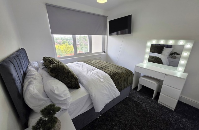 Cozy Nottingham Retreat, 4 Beds, 7 Guests