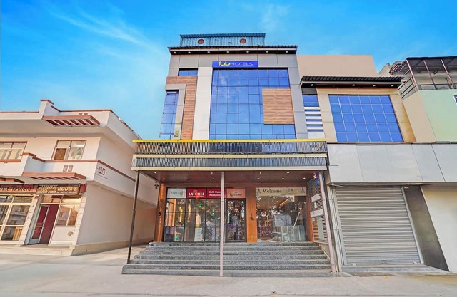 Fabhotel Kr Inn