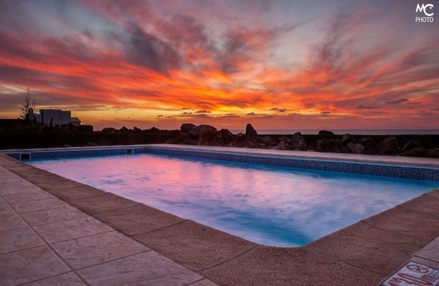 Beautiful Villa in First Line of sea