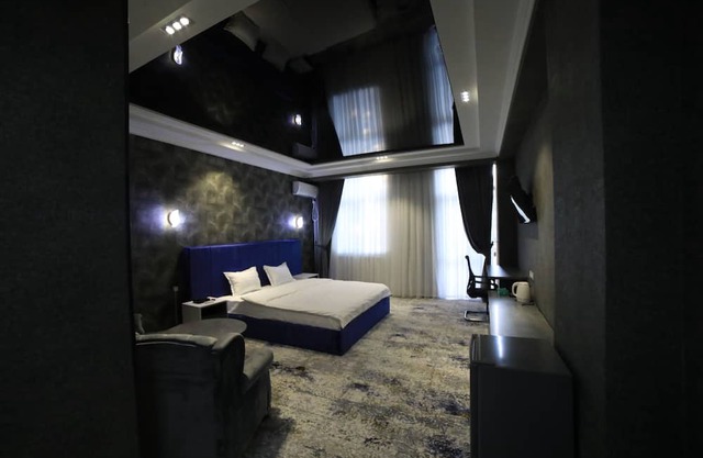 Emery Hotel
