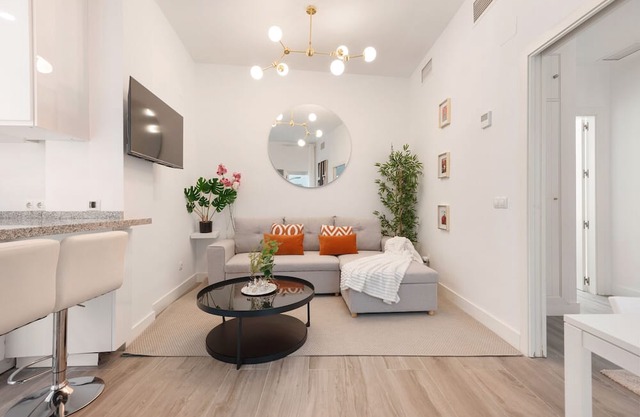 Apartment 'Menaleka 7' with Wi-Fi and Air Conditioning
