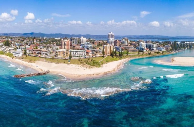 Beachside Bliss Forresters Beach