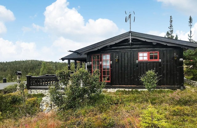 Discover this cosy holiday home in Østfjell, surrounded by unspoilt nature.