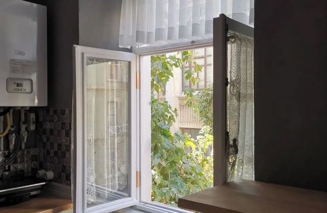 2nd floor 3+1, 2 bathrooms, Galata tower with balcony 20 steps