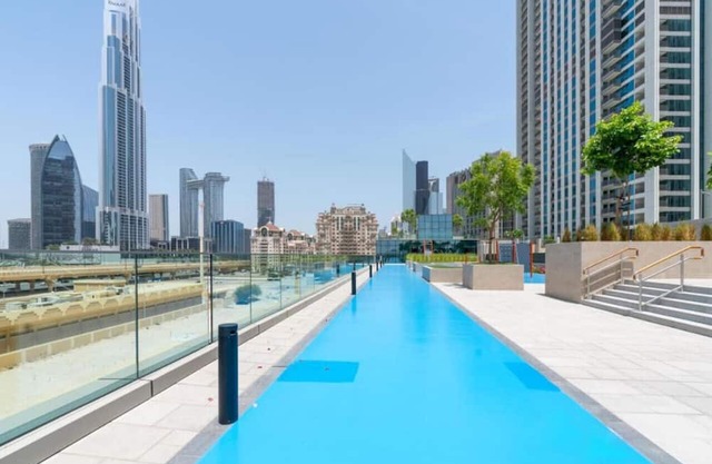 Elegant Downtown 2 bedroom