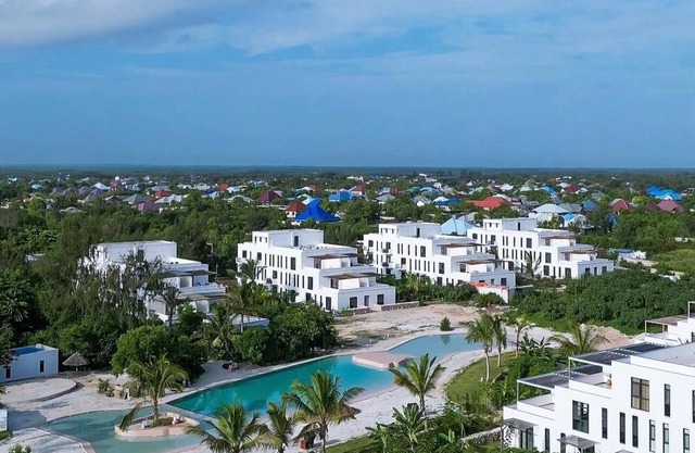 Charming 1-bedroom condo in Paje with Pool. Short walk to the beach