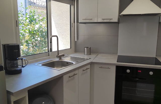 Appartement T2 au Centre Médiéval Historique de Prades le lez