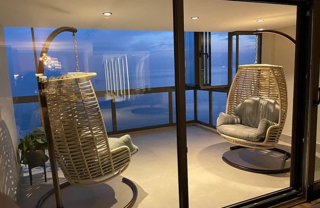 Luxury Family Vacation Rental - Centrally Located!