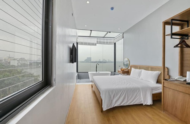 Lakeview Residence Hotel