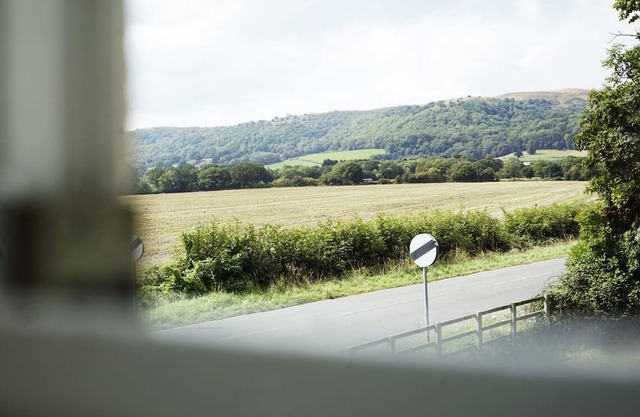 Malvern Hills | Boutique Country Room