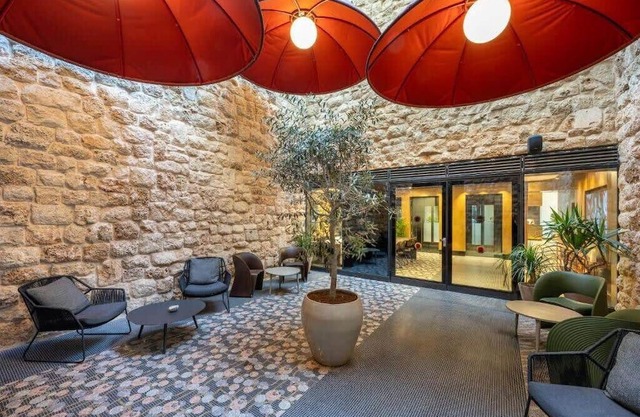 Wonderful 1BR Suite with Great View