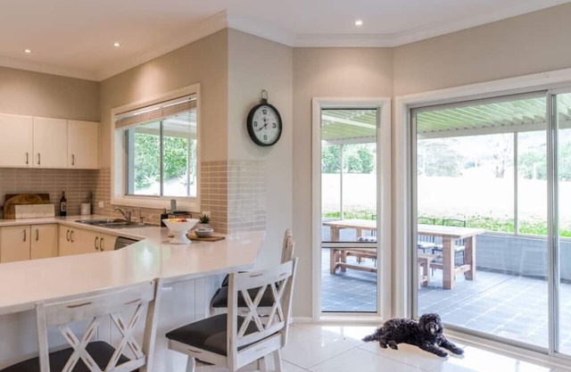 Woodland Retreat in Hunter Valley - dog friendly