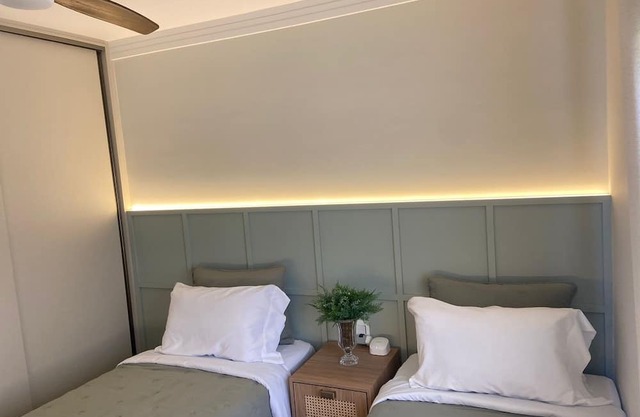 This sophisticated apartment is located in the best place in the area!