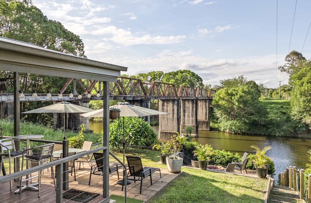 Welcome to our retreat in QLD, a haven for families seeking nature's embrace!