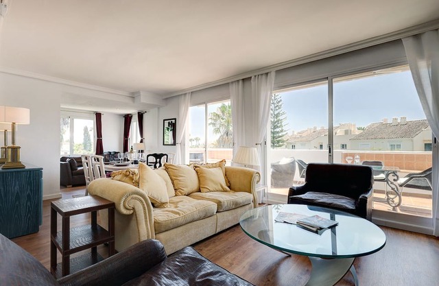 Penthouse With Vast Indoor/Outdoor Areas. Breathking sea and Mountain Views