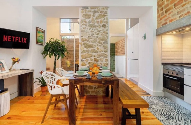 Casa Alcazar | Perfect spot for Friends & Families