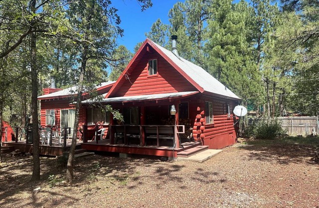 Julies Cabin in Lakeside