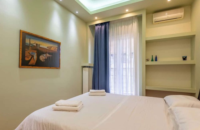 City Haven: 1 BR apartment, Central Athens
