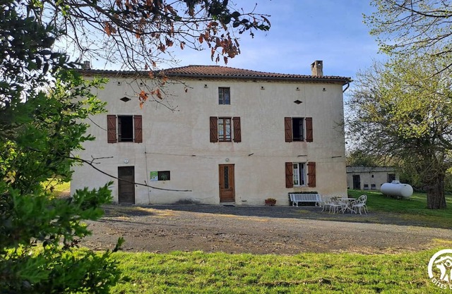 Rebellat - SAINT-JULIEN-DU-PUY