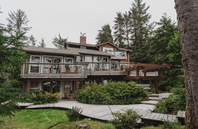 Chesterman on the Point - Beachfront