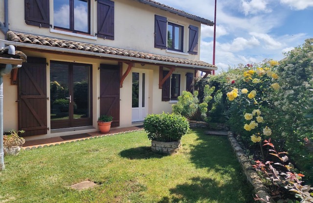 Country house, ideal for families or friends. Pets welcome!