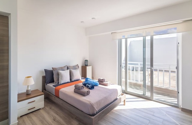 Seaview penthouse in charming San Pawl il-Baħar with AC