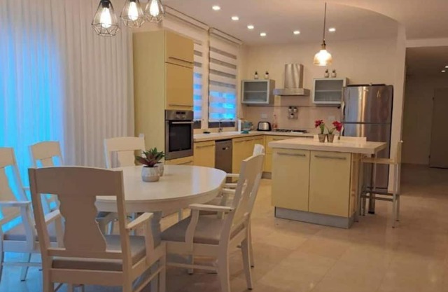 אבני החושן- Avnei Hoshen - Two Bedroom Apartment