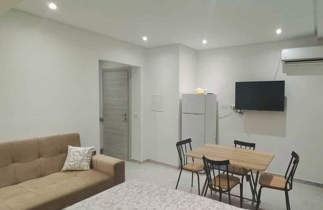Beachfront Studio in Hergla – Stunning Sea View & Pool Access