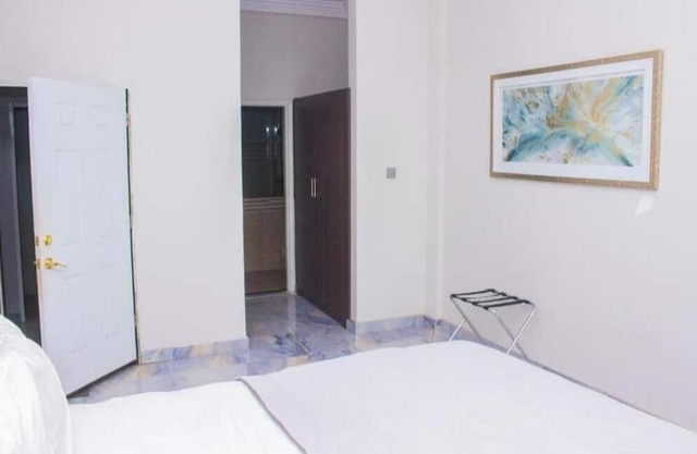 Adonai 1-bedroom apartment unit #4