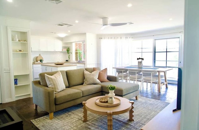 Harley Grove - Renovated home in Bendigo