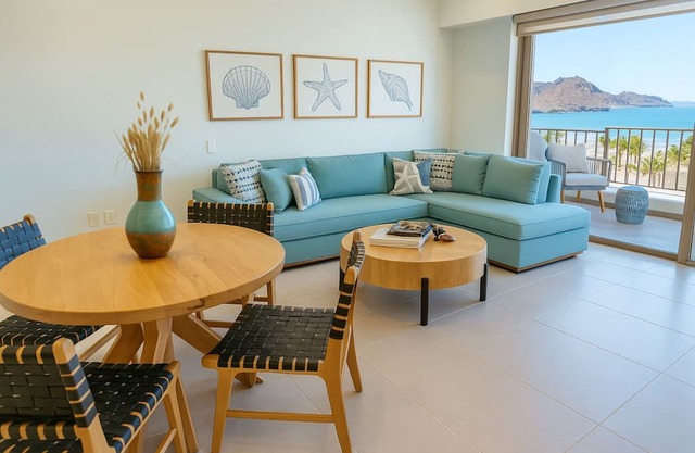 1302 2BR/2.5BA Oceanfront Loreto @ Danzante Bay