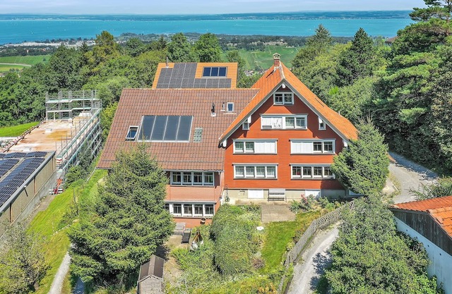 traditionelles Appenzeller Haus mit atemberaubender Bodenseesicht