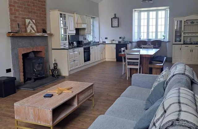 Cozy School House Retreat in Foynes