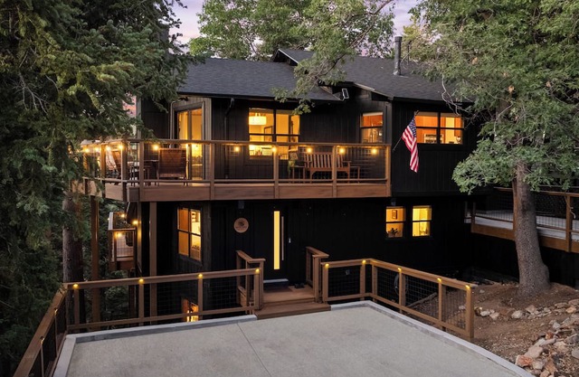 Big Bear Cabin by Mavenhouse | Spa, Forest Views, EV Charger, A/C, Vinyl & Pool Table!