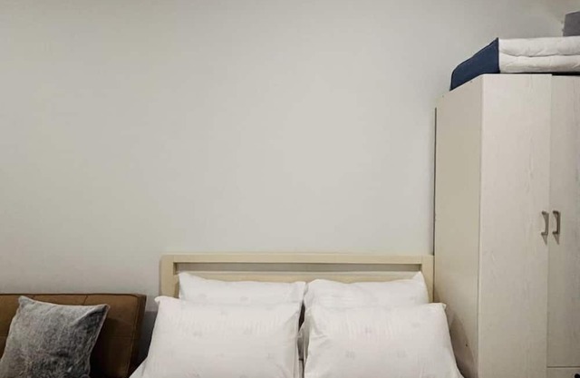Simple & Stylish Studio Stay at WV Towers