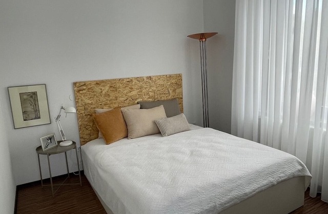 Superior Apartment: City location Museums Castles Phantasialand shuttle on the doorstep