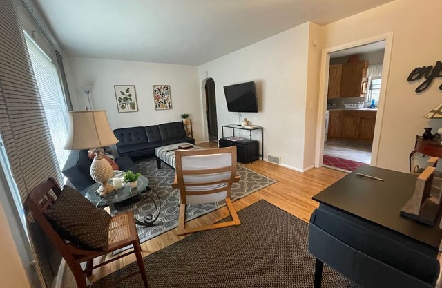 3-bedroom house in Moorhead in nearby colleges