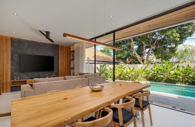 Villa Villa MoonShine – Where Tranquillity Meets Tropical Sparkle