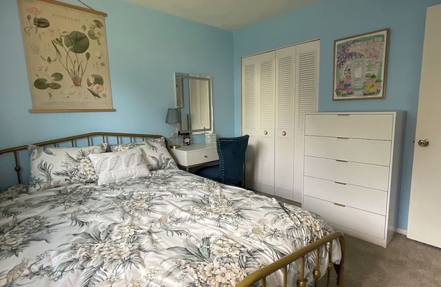 Cozy family/pet friendly home near Fort Carson & Colorado Springs Airport