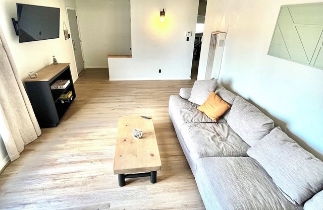 Amazing 3-bedroom house with AC in Grants right off historic Route 66