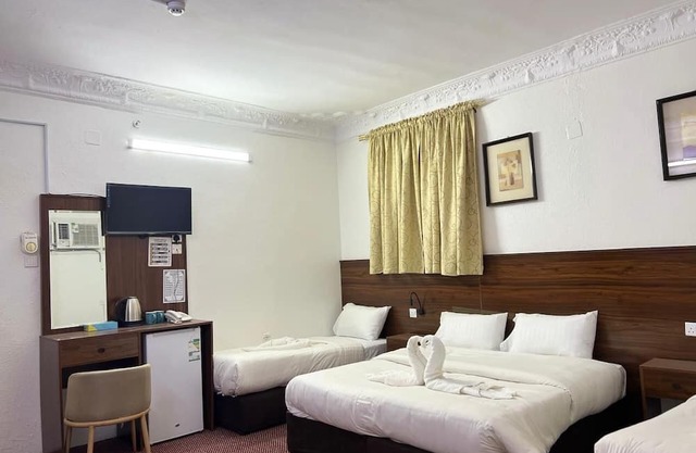 Charming hotel in enchanting Madina with fitness room