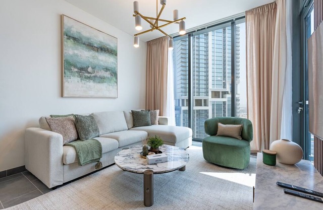 Skyline Views 2BR, Steps from a Park, Minutes Drive to Meydan Golf Club