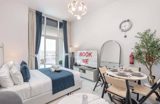 Al Barsha Studio sleeps 2 with Private Balcony!